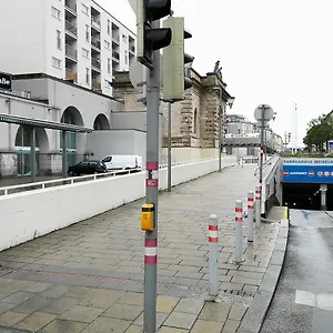 https://flatprovider-cosy-gold-apartment-contactless-check-in.vienna-besthotels.com